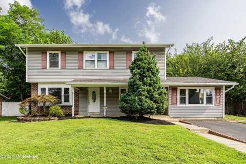 13 Rhode Island Drive, Jackson, NJ 08527
