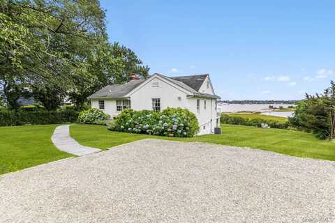 11 East Harbor Drive, Sag Harbor, NY 11963