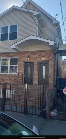 746 E 224th Street, Bronx, NY 10466