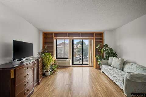 25-40 Shore Boulevard, Astoria, NY 11102