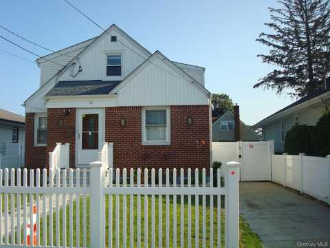 undefined, Hempstead, NY 11550