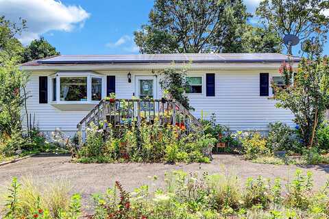 40 Arrowhead Drive, Shirley, NY 11967