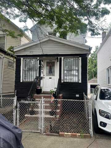15058 116th Road, Jamaica, NY 11434