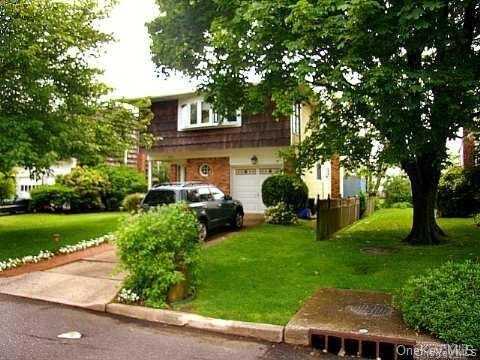3430 Colony Drive, Baldwin Harbor, NY 11510