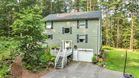 10 Woodland Trail, Casco, ME 04015