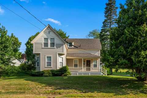 33 School Street, Rangeley, ME 04970