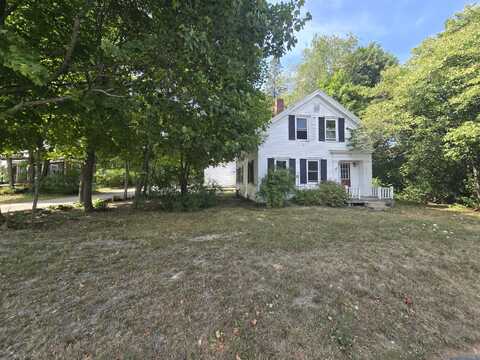 314 Main Road N, Hampden, ME 04444