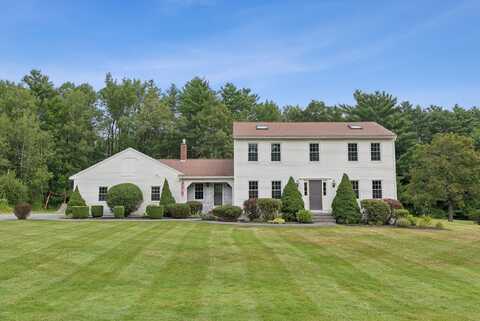2 Winsome Lea Road, Falmouth, ME 04105