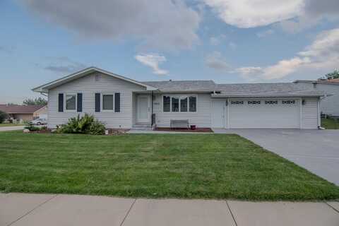3912 Maple Avenue, Rapid City, SD 57701
