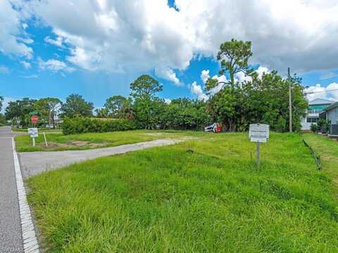 705 91st, NAPLES, FL 34108