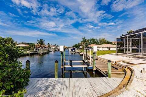 204 5th, BONITA SPRINGS, FL 34134