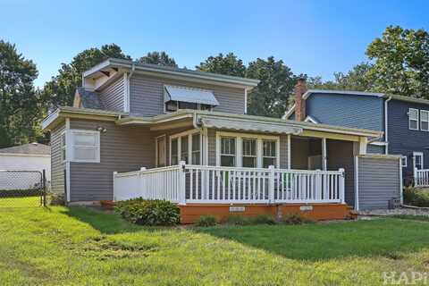38410 N Lakeside Place, Antioch, IL 60002