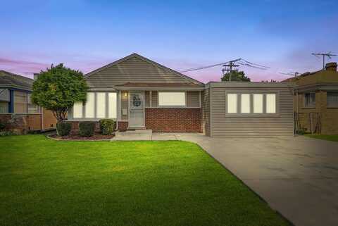 4706 W 82nd Place, Chicago, IL 60652