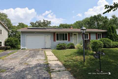 1942 Hilltop Court, Woodstock, IL 60098