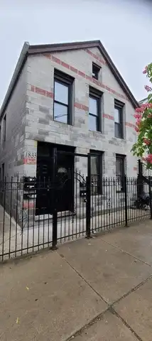 1833 W 21st Street, Chicago, IL 60608