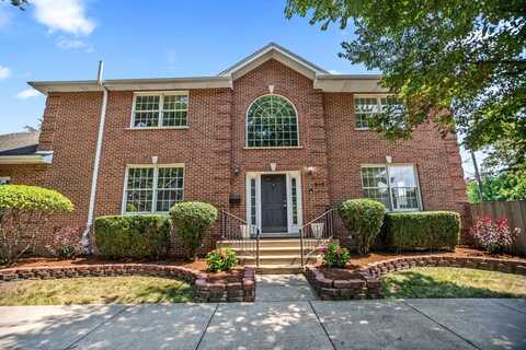 9121 LINDER Avenue, Skokie, IL 60077