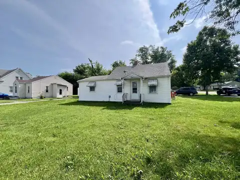 1402 N Harris Avenue, Champaign, IL 61820
