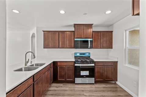 8325 Cha Cha Court, Bakersfield, CA 93306