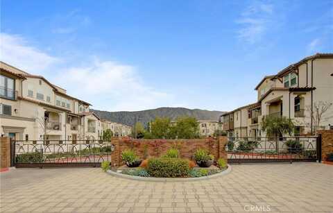 555 W Foothill Boulevard, Glendora, CA 91741