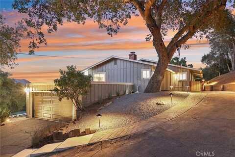 973 Quail Creek Road, Fallbrook, CA 92028
