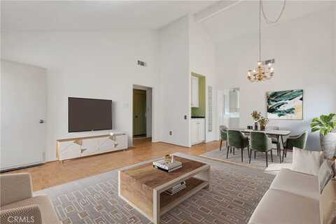 17306 Village 17, Camarillo, CA 93012