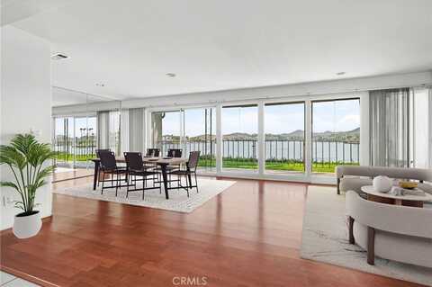22054 Treasure Island Drive, Canyon Lake, CA 92587