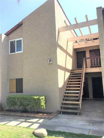 700 W La Veta Avenue, Orange, CA 92868