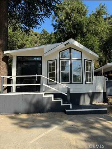 24210 E East Fork Road, Azusa, CA 91702