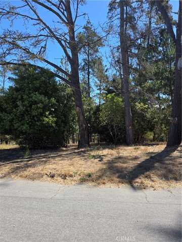 2422 Malvern Street, Cambria, CA 93428