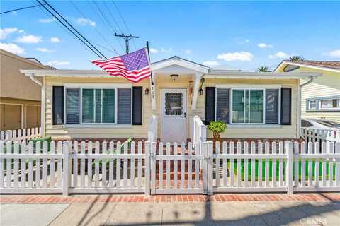 715 Olive Avenue, Huntington Beach, CA 92648