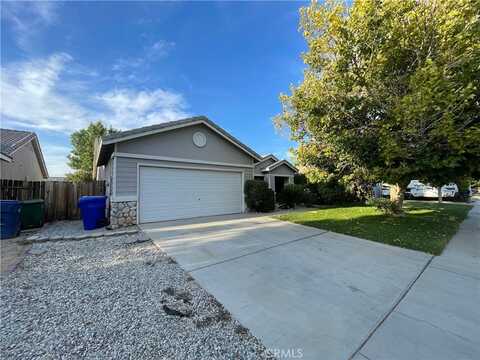 1759 W Avenue H5, Lancaster, CA 93534