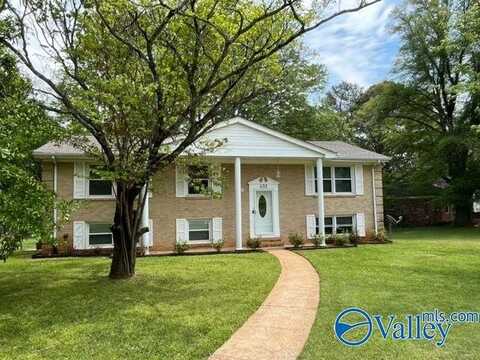400 Forrest Park Court, Huntsville, AL 35806