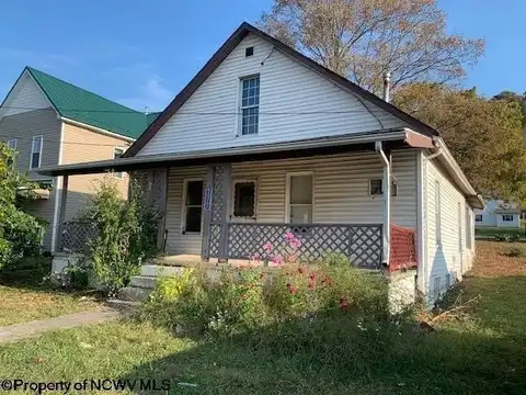 177 Serpell Avenue, Belington, WV 26250
