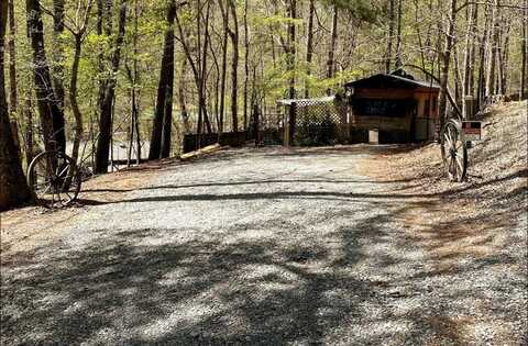 151 25th Street, Ellijay, GA 30540