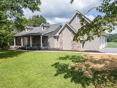 96 West Road, Warne, NC 28909