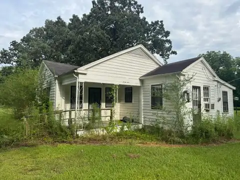 10028 Staff Circle, Aberdeen, MS 39730