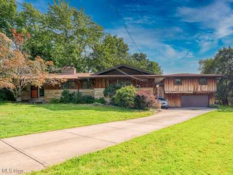 7509 N Linden Lane, Parma, OH 44130