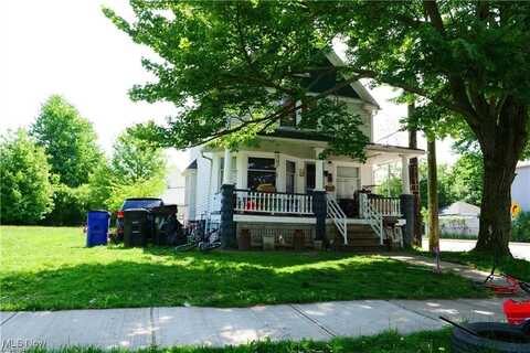 2233 W 101st Street, Cleveland, OH 44102