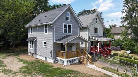 1270 Moore Street, Akron, OH 44301