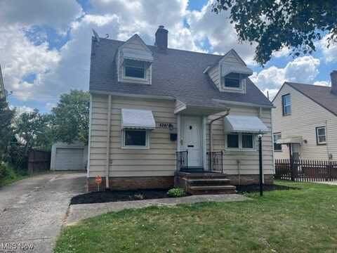4241 W 58th Street, Cleveland, OH 44144