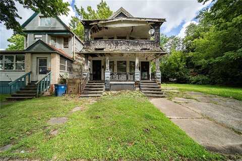 10525 Gooding Avenue, Cleveland, OH 44108