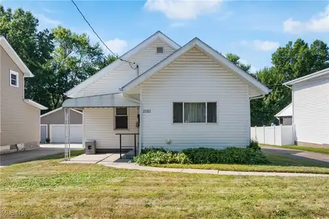 2282 Briner Avenue, Akron, OH 44305