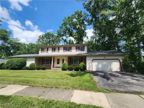 2407 Hillcrest Drive, Stow, OH 44224