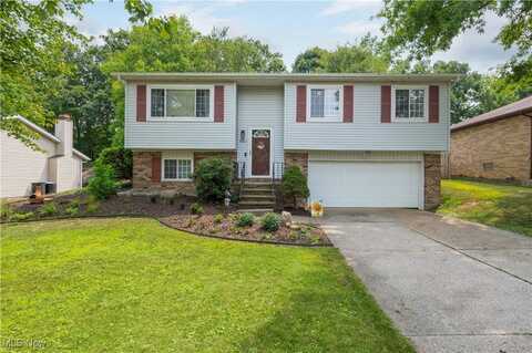 9603 Running Brook Drive, Parma, OH 44130