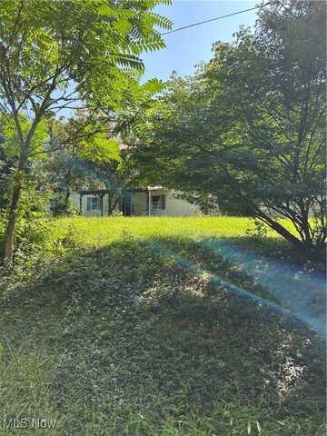 60036 Cherry Hill Road, Byesville, OH 43723
