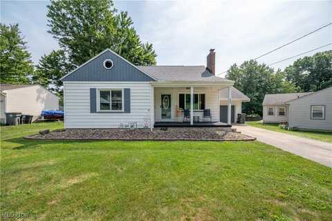 2085 Chapel Hill Drive, Youngstown, OH 44511