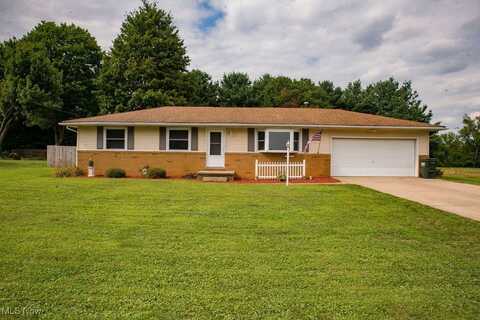 3341 Nimishillen Church Road NE, Hartville, OH 44632