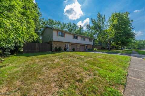 4727-4731 Maple Spur, Stow, OH 44224