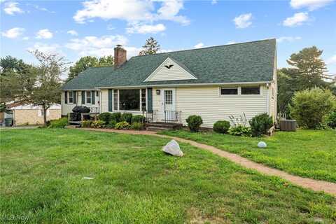 805 Woodlawn Avenue NW, Canton, OH 44708