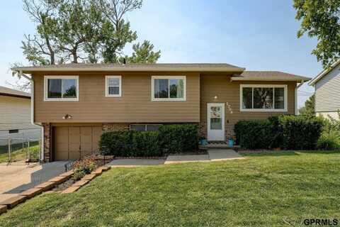 1704 North 111 Street, Omaha, NE 68154